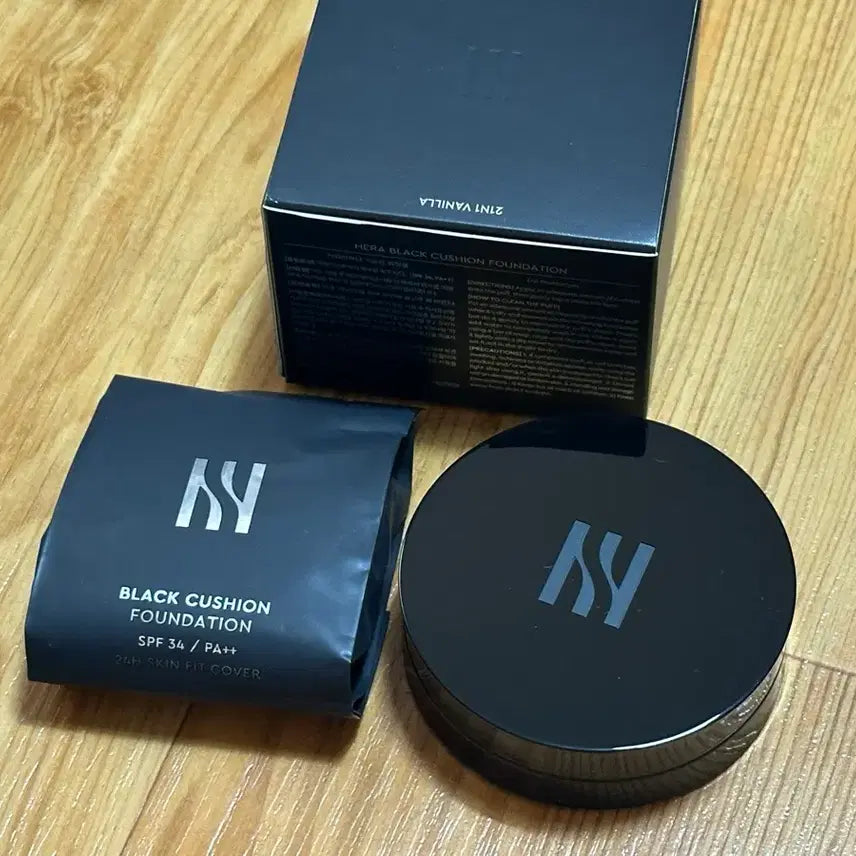 [BUNJANG] Hera Black Cushion (Refill Included) / 헤라 블랙쿠션 본품리필 새제품
