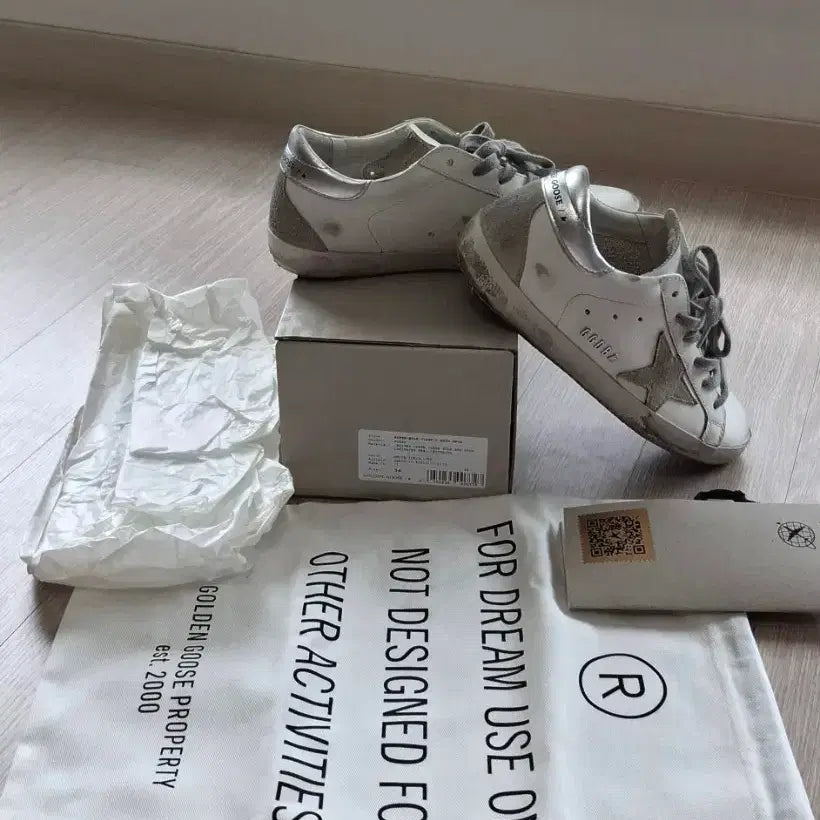 [BUNJANG] Golden Goose Superstar Sneakers White Silver Tab Full Box / 골든구스 슈퍼스타 스니커즈 화이트 실버탭 풀박