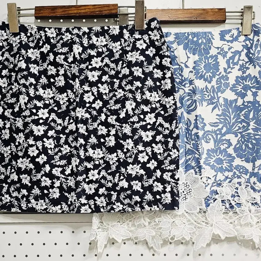 [BUNJANG] Floral Pattern Mini Skirt Set (Set of 2) / (2종일괄)플로럴 패턴 스커트 2종 세트 스판 미니스커트 레이스스커트