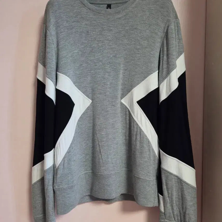 [BUNJANG] Neil Barrett Grey Colorblock Sweatshirt / 닐바렛 그레이 배색 맨투맨