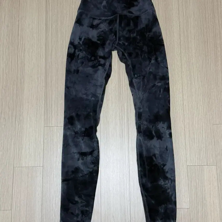 [BUNJANG] Lululemon Align 26" Tie-Dye Super-High Rise Asia Fit Leggings / 룰루레몬 얼라인 26 SHR 타이다이 슈퍼하이라즈 아시아핏