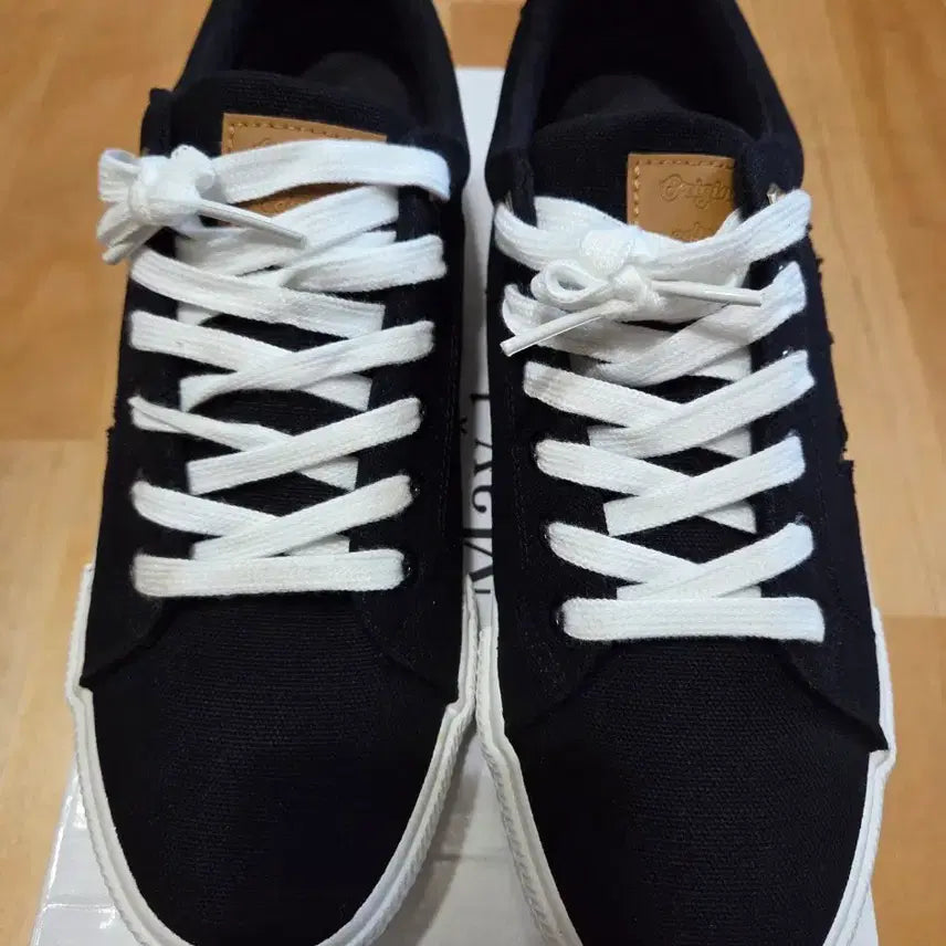 [BUNJANG] Maydew Black Sneakers Size 265 / Maydew 블랙 스니커즈 265