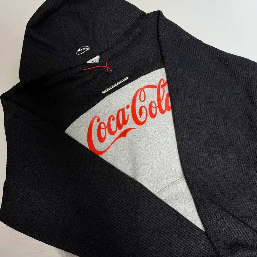 [BUNJANG] Sports Chamber Coca-Cola Hoodie T-shirt Black / [3] 스포츠챔버 코카콜라 후드 티셔츠 블랙