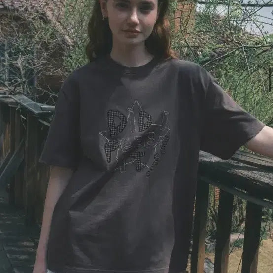 [BUNJANG] Code Graphy Check Patchwork DIDI FEEL IT Short-Sleeve T-Shirt - Charcoal / 코드그라피 cgp 체크 패치워크 DIDI FEEL IT 반소매 티셔츠_차콜 m