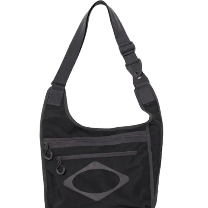 [BUNJANG] Mischief Lightweight Flat Crossbag Black / 미스치프 라이트웨이트 플랫 크로스백 블랙