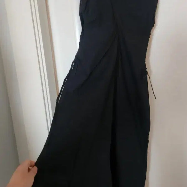[BUNJANG] Black Sleeveless Shirring Mini Dress / 블랙 민소매 셔링 원피스 거의 새거예요