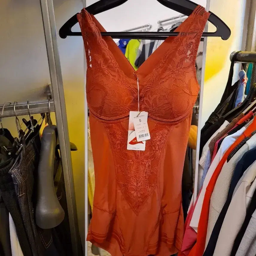 [BUNJANG] Shinyoung Wacoal Corset Underwear Coral Size S / 신영와코르 보정 속옷 코랄 S사이즈