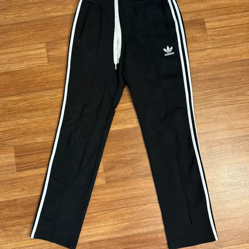 [BUNJANG] Adidas Track Pants Size L / 아디다스 트랙팬츠 사이즈 105(L)
