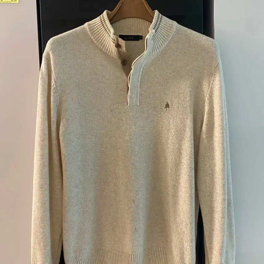 [BUNJANG] Olzen Button Henley Knit / Olzen 버튼 헨리넥