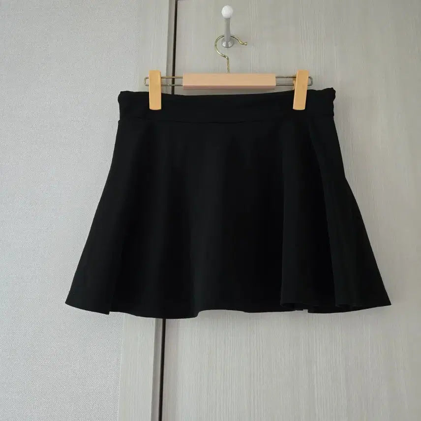 [BUNJANG] Black Nylon Mini Skirt / 검정블랙 여름치마 미니스커트 나일론
