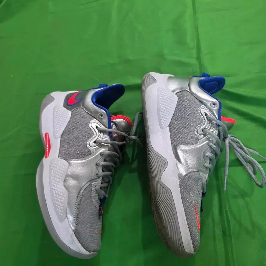 [BUNJANG] Nike Athletic Shoes Silver/Blue/Red 265mm / 나이키 운동화