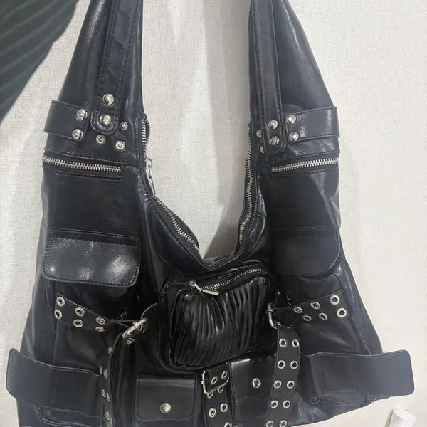 [BUNJANG] Vintage Hobo Bag / 펑크 빈티지 보부상 가방
