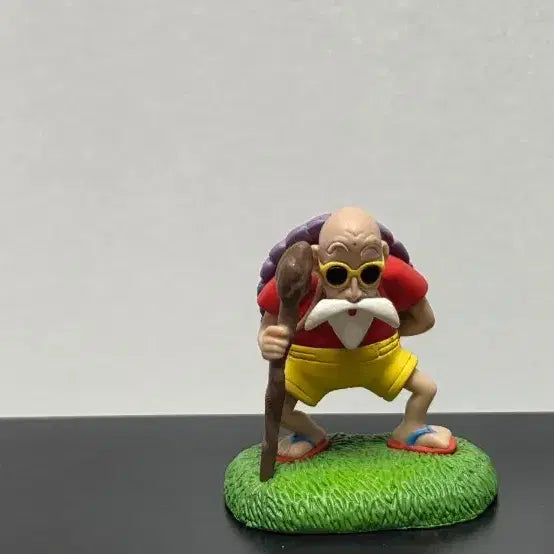 [BUNJANG] Dragon Ball Master Roshi Figure / 드래곤볼 거북선인 피규어