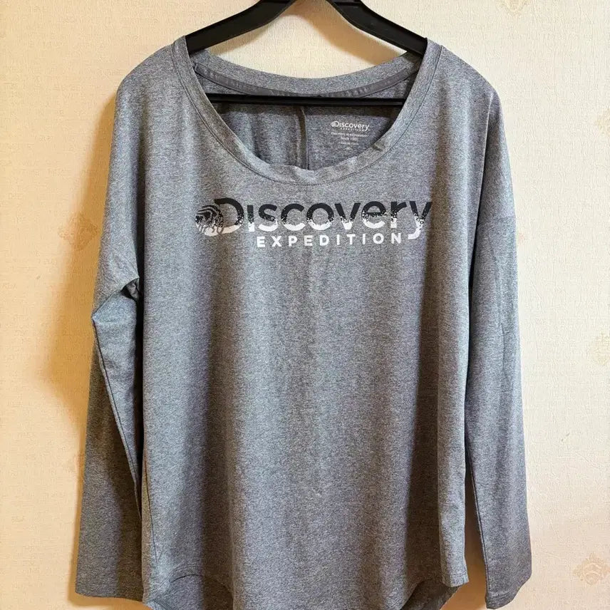 [BUNJANG] Discovery Expedition Gray Long Sleeve T-Shirt / 디스커버리 익스페디션 그레이 긴팔 티셔츠