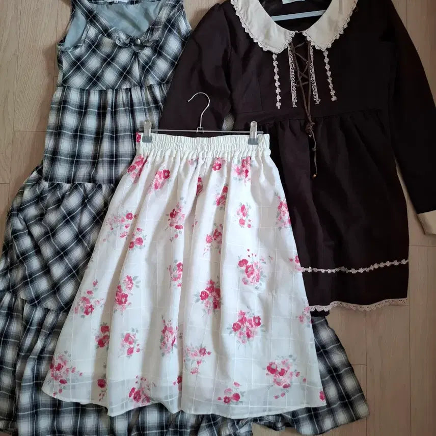 [BUNJANG] Axis Farm Skirt, Deary Dress, Vintage Mori Girl Dress Bundle / (일괄가, 개별가능) 엑시즈팜, 디어리 일브 빈티지 의류 판매