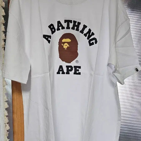 [BUNJANG] BAPE College Logo T-Shirt White XL / 베이프 컬리지 반팔 흰색