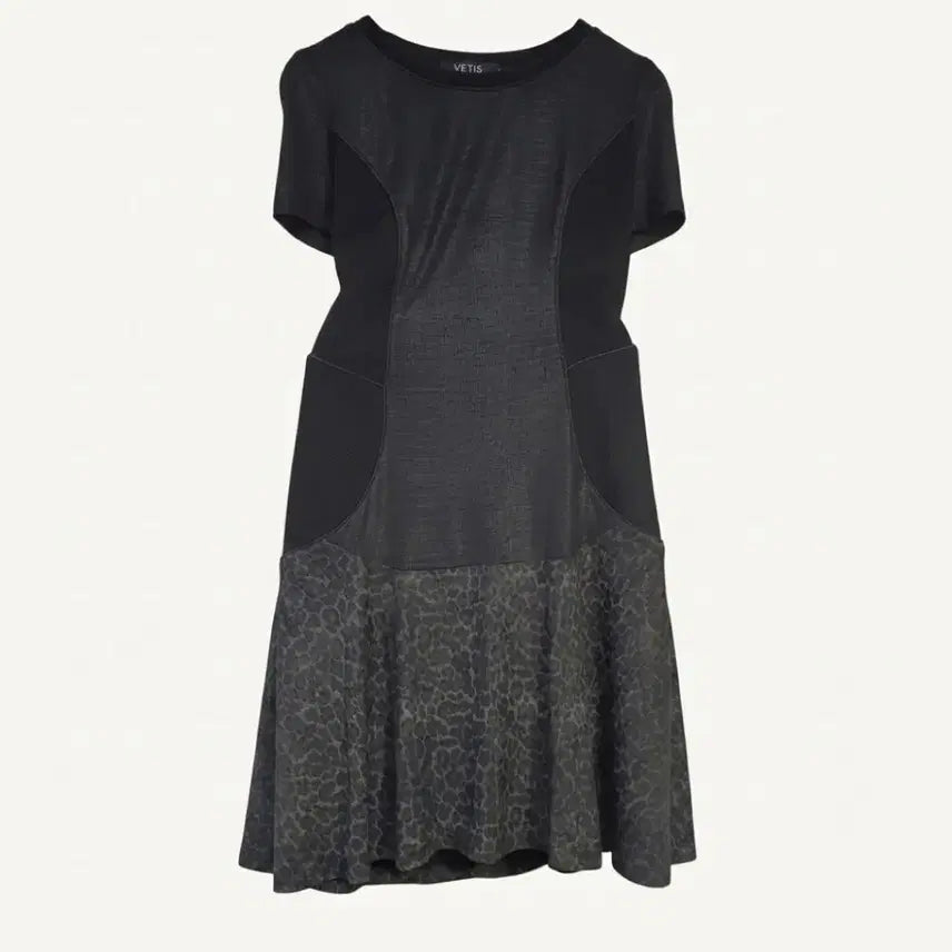 [BUNJANG] YETTS Black Leopard Pattern Mix A-Line Mini Dress / (새상품90%) YETTS 블랙 레오파드 패턴 믹스 원피스