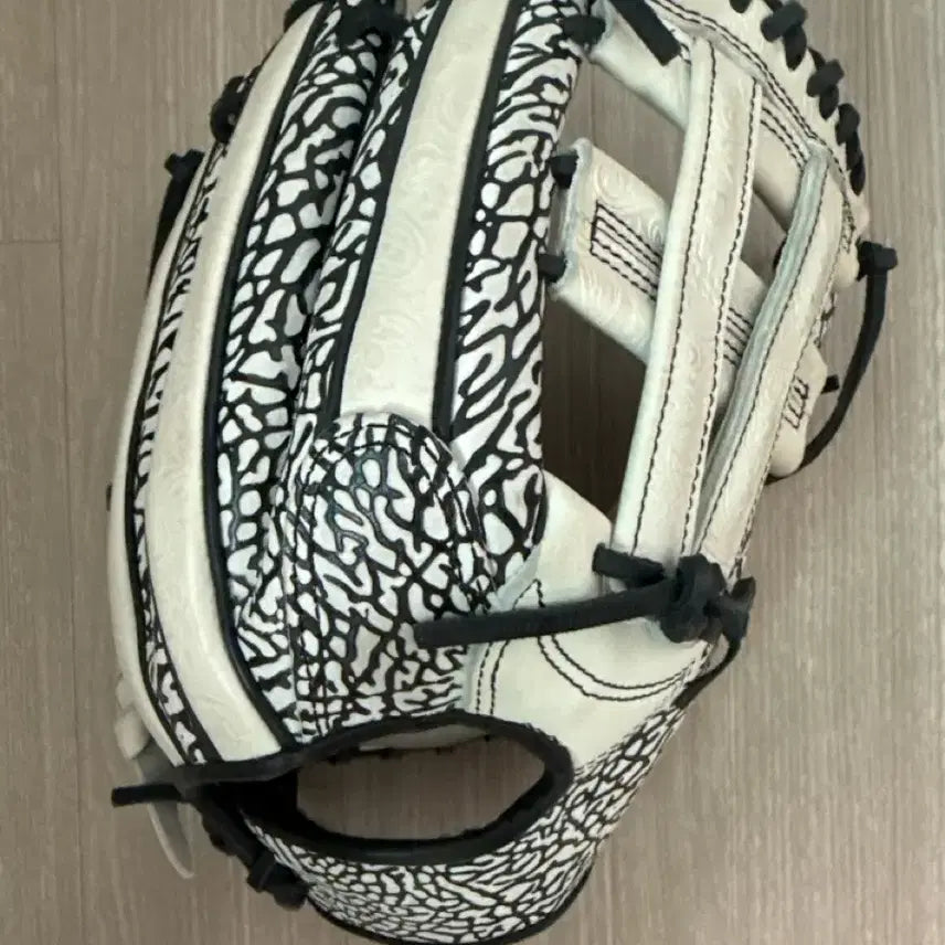 [BUNJANG] Baseball Glove / 야구글러브