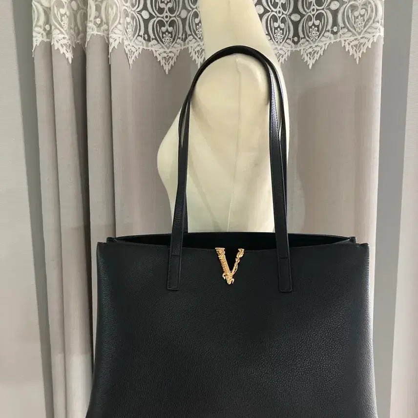 [BUNJANG] Versace Venice Medusa Shoulder Bag Black Leather New Authentic / 베르사체 숄더백 새 제품, 정품
