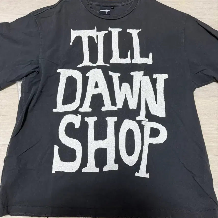 [BUNJANG] Tildon Shop Logo Short Sleeve T-Shirt Black XL / [xl] 틸던샵 로고 반팔 티셔츠 블랙