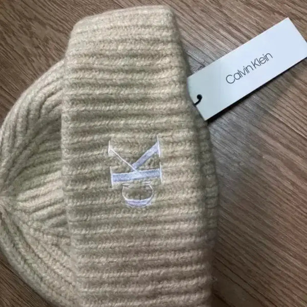 [BUNJANG] Calvin Klein Wool Beanie - Beige / 캘빈클라인 울 비니 정품 베이지