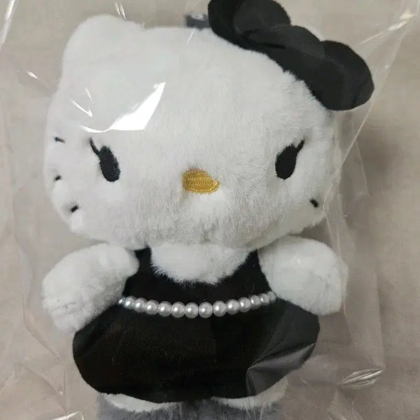 [BUNJANG] Jisoo Kitty Doll Keychain Black / 지수키티인형키링 블랙
