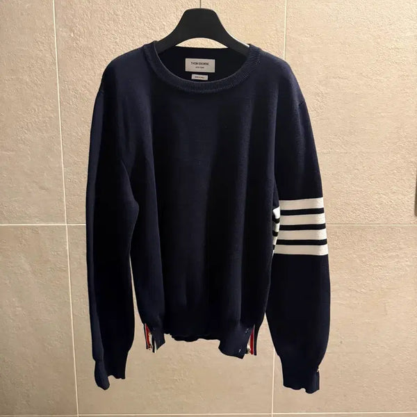 [BUNJANG] Thom Browne New Model Diagonal Stripe Milano Stitch Knit Size 3 / 톰브라운 신형 사선완장 밀라노스티치 니트 [정품, 3사이즈]