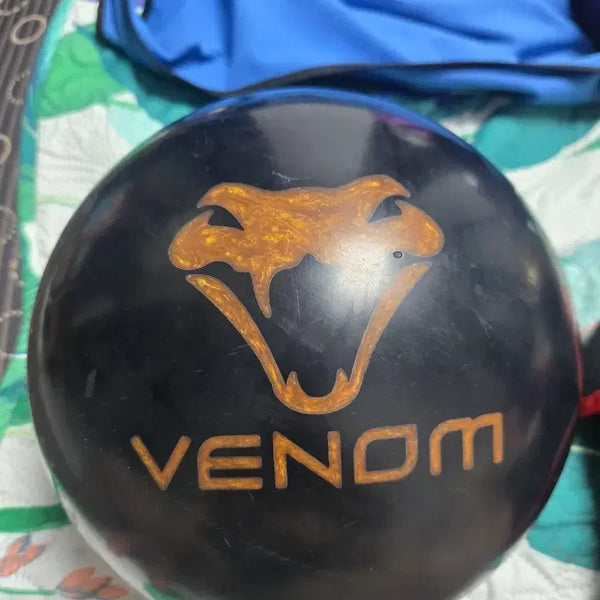 [BUNJANG] Motiv Venom Bowling Ball 15lb / 모티브 베놈 볼링공 15p