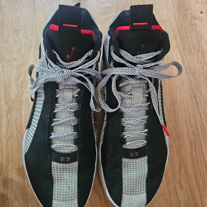 [BUNJANG] Nike Air Jordan 35 White Black Red 285mm / 나이키 에어조던 35 흰검빨 285mm