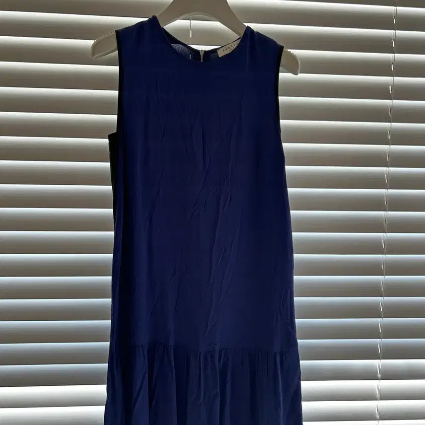 [BUNJANG] Sandro Ruffle Midi Dress Navy / 산드로 프릴원피스