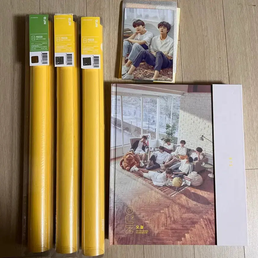 [BUNJANG] BTS 'Today' Exhibition Photobook, Posters, and Frames Bundle Set / 방탄소년단 bts 오늘 도록 액자 포스터 일괄