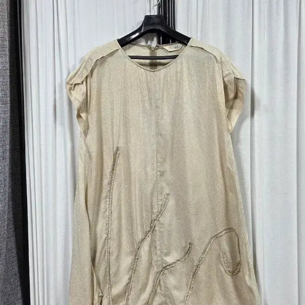 [BUNJANG] Isae Rayon Blouse / 이새레이온블라우스(06)