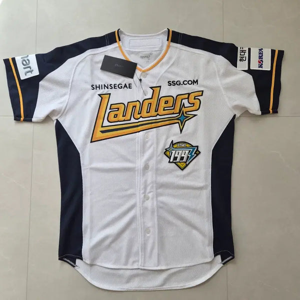 [BUNJANG] SSG Landers 2024 E-Mart Special Family Day Uniform (L) Nomaking New Product / SSG 랜더스 24년 이마트 스페셜 패밀리데이 유니폼 100(L) 노마킹 새제품
