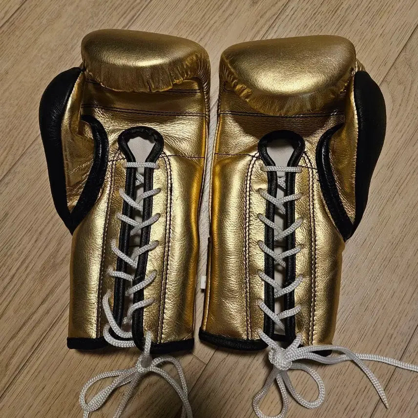 [BUNJANG] 8oz Boxing Gloves Genuine Leather Lace New / 8온즈 복싱글러브 레이스 천연가죽 새 것