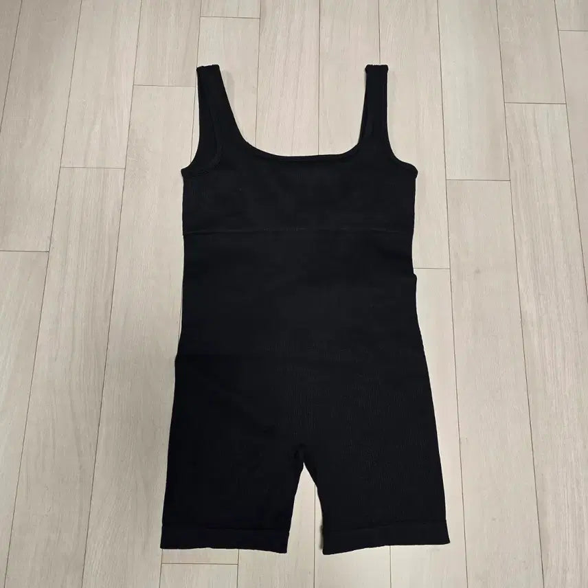 [BUNJANG] Women's Athletic Jumpsuit / 여성 운동 점프수트