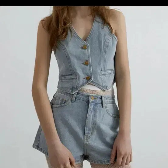 [BUNJANG] Overdueflair Halter Denim Vest / 오버듀플레어 overdueflair 홀터 데님 베스트