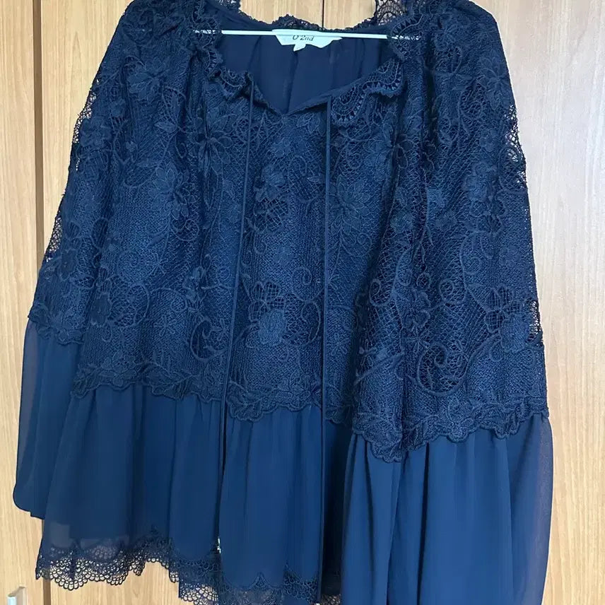 [BUNJANG] O2nd Chiffon Lace Blouse / O2nd 쉐본 블라우스 판매합니다
