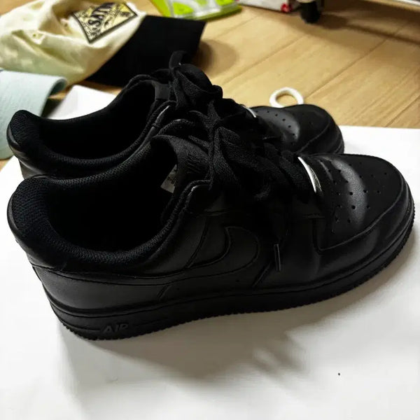 [BUNJANG] Nike Air Force 1 Black 240 / 나이키 에어포스 블랙240