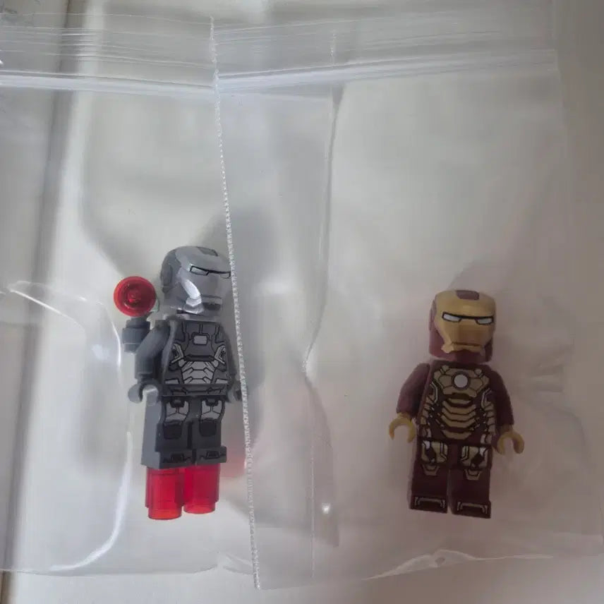 [BUNJANG] LEGO Iron Man MK42 & War Machine Minifigure Set (76006) / 레고 아이언맨, 워머신 미피 판매합니다. (MK42)  (76006)