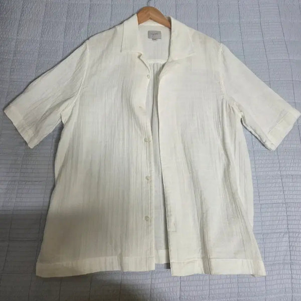 [BUNJANG] YOUS Open Collar Shirt M Size / 유스 오픈 카라 셔츠 m 사이즈 moon