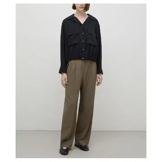 [BUNJANG] Sezmis 2025 Two-Tuck Banding Wide Pants Khaki / 2025 쇠즈미스고급투턱밴딩 와이드 팬츠