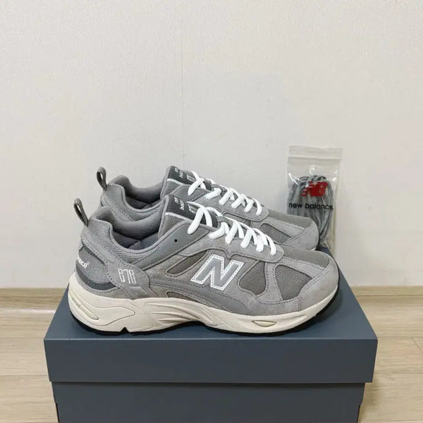 [BUNJANG] New Balance 878 Dark Grey Sneakers / [275] 뉴발란스 878 그레이 운동화