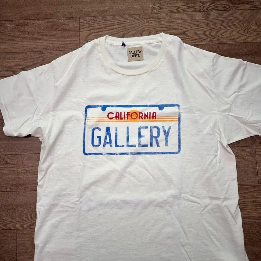 [BUNJANG] Gallery Department California T-Shirt White / 갤러리 디파트먼트 캘리포니아 반팔 티셔츠 화이트
