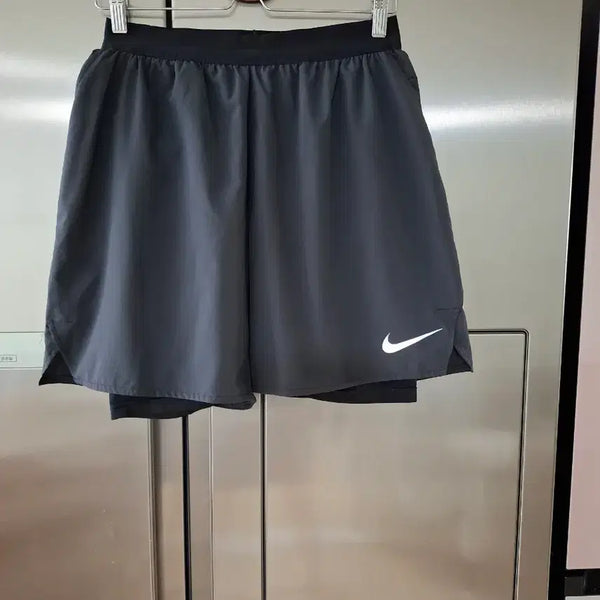 [BUNJANG] Nike Women's Dri-FIT Black Shorts / 나이키 여성용 드라이핏 쇼츠 검정