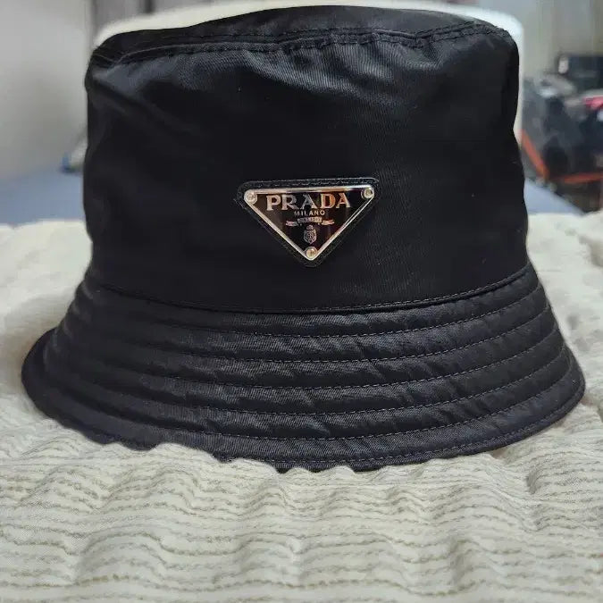 [BUNJANG] Prada Bucket Hat / 프라다 버킷햇 팝니다