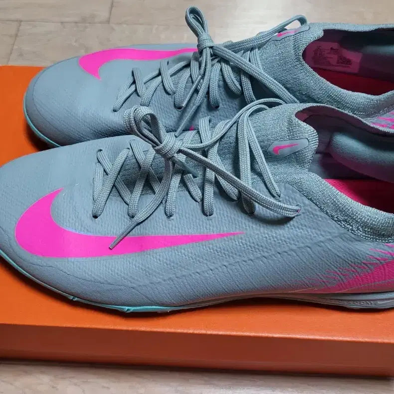 [BUNJANG] Nike Mercurial Vapor 16 Pro TF 270mm / [새상품] 나이키 머큐리얼 베이퍼 16 프로 TF 270mm