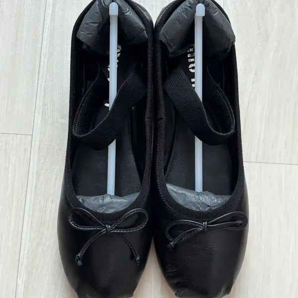 [BUNJANG] Miu Miu Ballerina Leather Shoes / 미우미우 발레리나 레더 슈즈(36사이즈)
