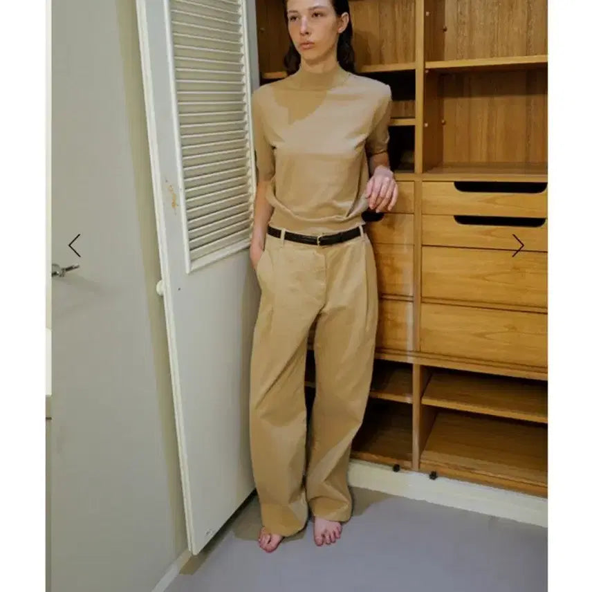[BUNJANG] LE917 Mock Neck Knit Top in Silk - Beige / LE917 모크넥 니트탑 인 실크 - 베이지