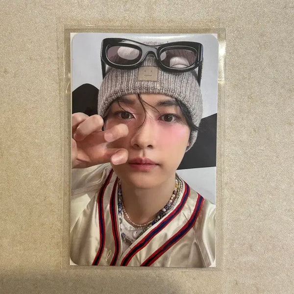 [BUNJANG] Stray Kids Lee Know Dominate MD Lucky Draw Photocard / 스키즈 리노 도미네이트 엠디 4만원 이상 구매 특전 리얼터치 포토카드