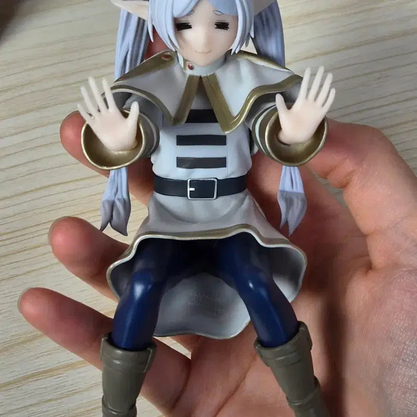 [BUNJANG] Frieren: Beyond Journey's End Mimic Figure / 장송의 프리렌 미믹 피규어
